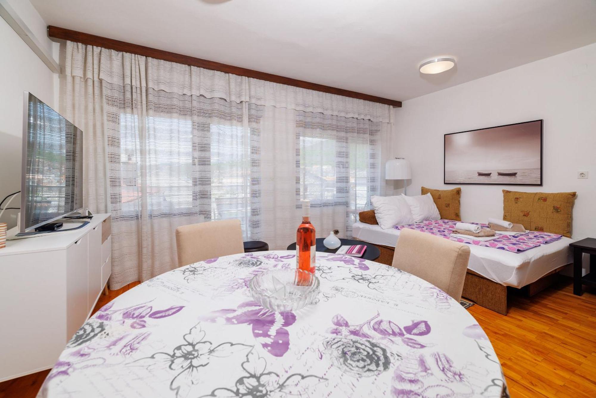 סלצה Apartments Zec מראה חיצוני תמונה